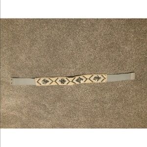 🎀 Embellished Loft Snap Belt Size Medium‎